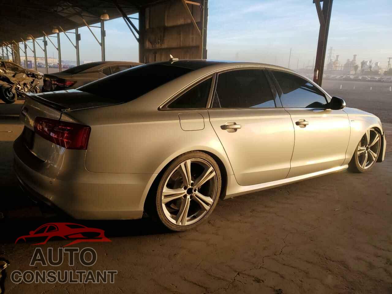 AUDI S6/RS6 2013 - WAUF2AFC7DN048497