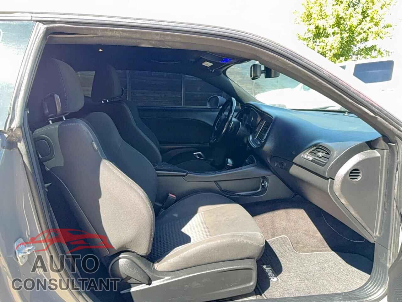 DODGE CHALLENGER 2019 - 2C3CDZBT0KH557099