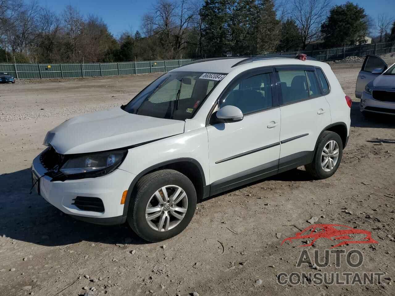 VOLKSWAGEN TIGUAN 2016 - WVGBV7AX4GW611358