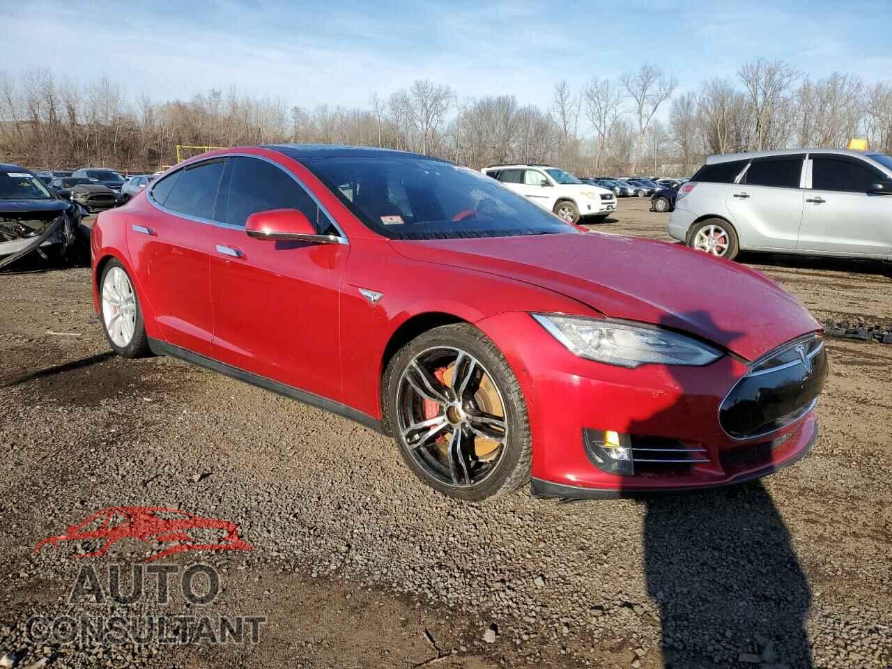 TESLA MODEL S 2015 - 5YJSA4H2XFFP64919