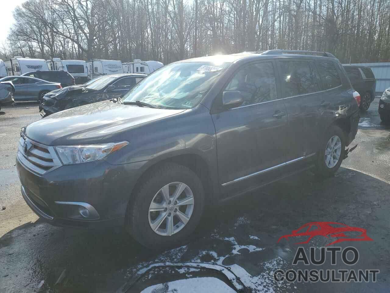TOYOTA HIGHLANDER 2012 - 5TDBK3EH4CS132604