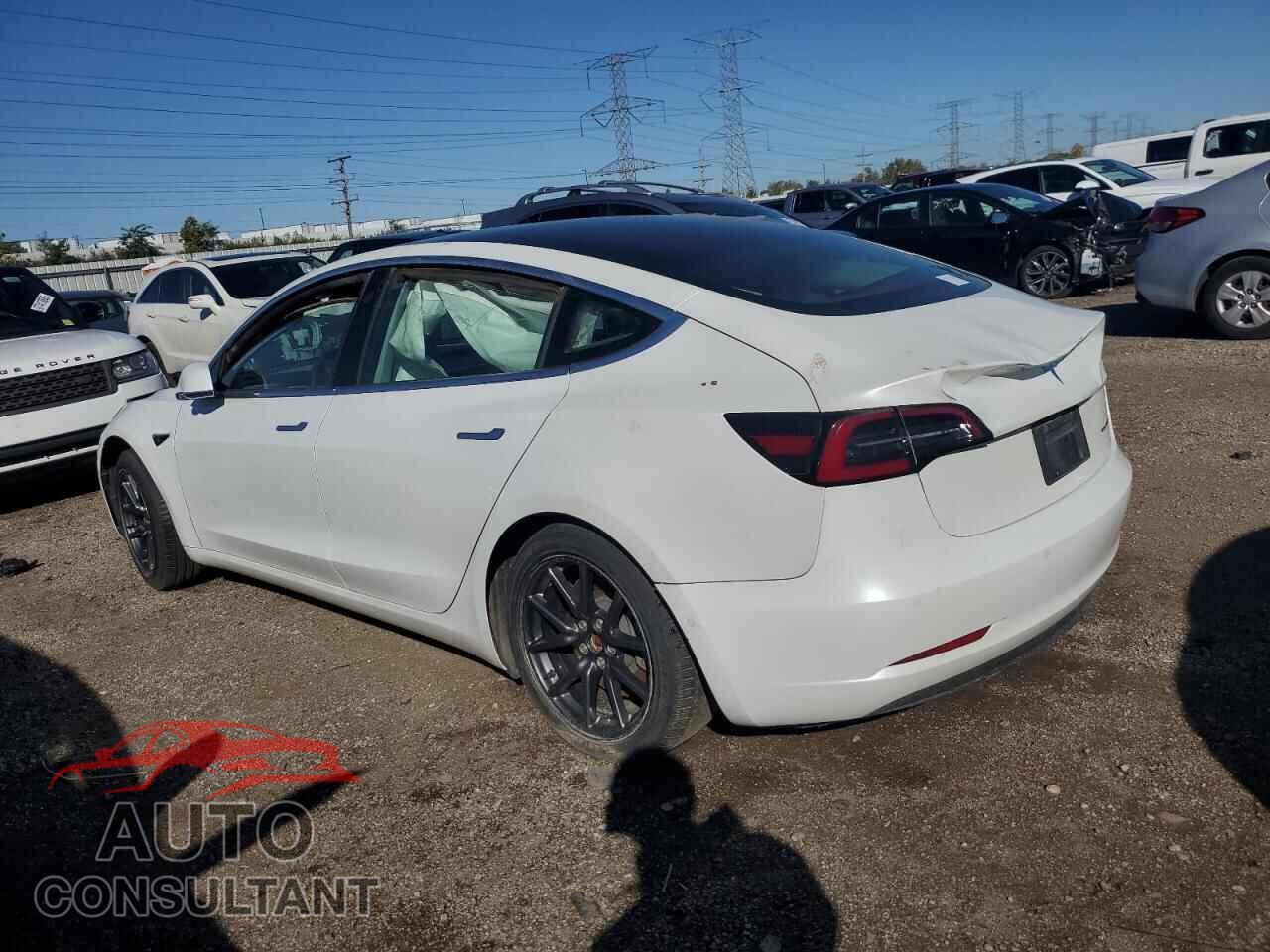 TESLA MODEL 3 2019 - 5YJ3E1EBXKF493320