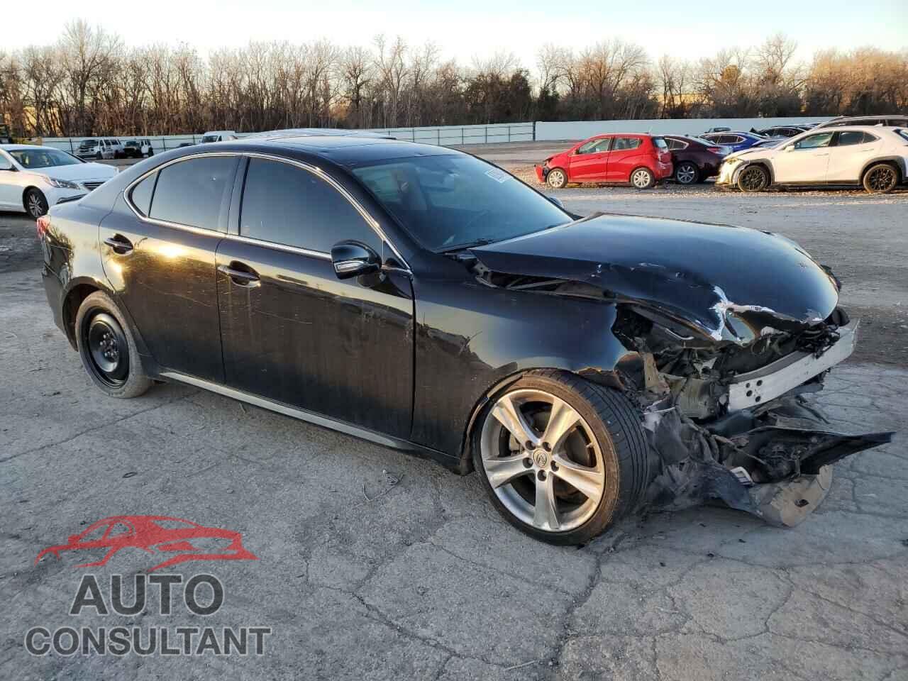 LEXUS IS 2011 - JTHBF5C24B5147721