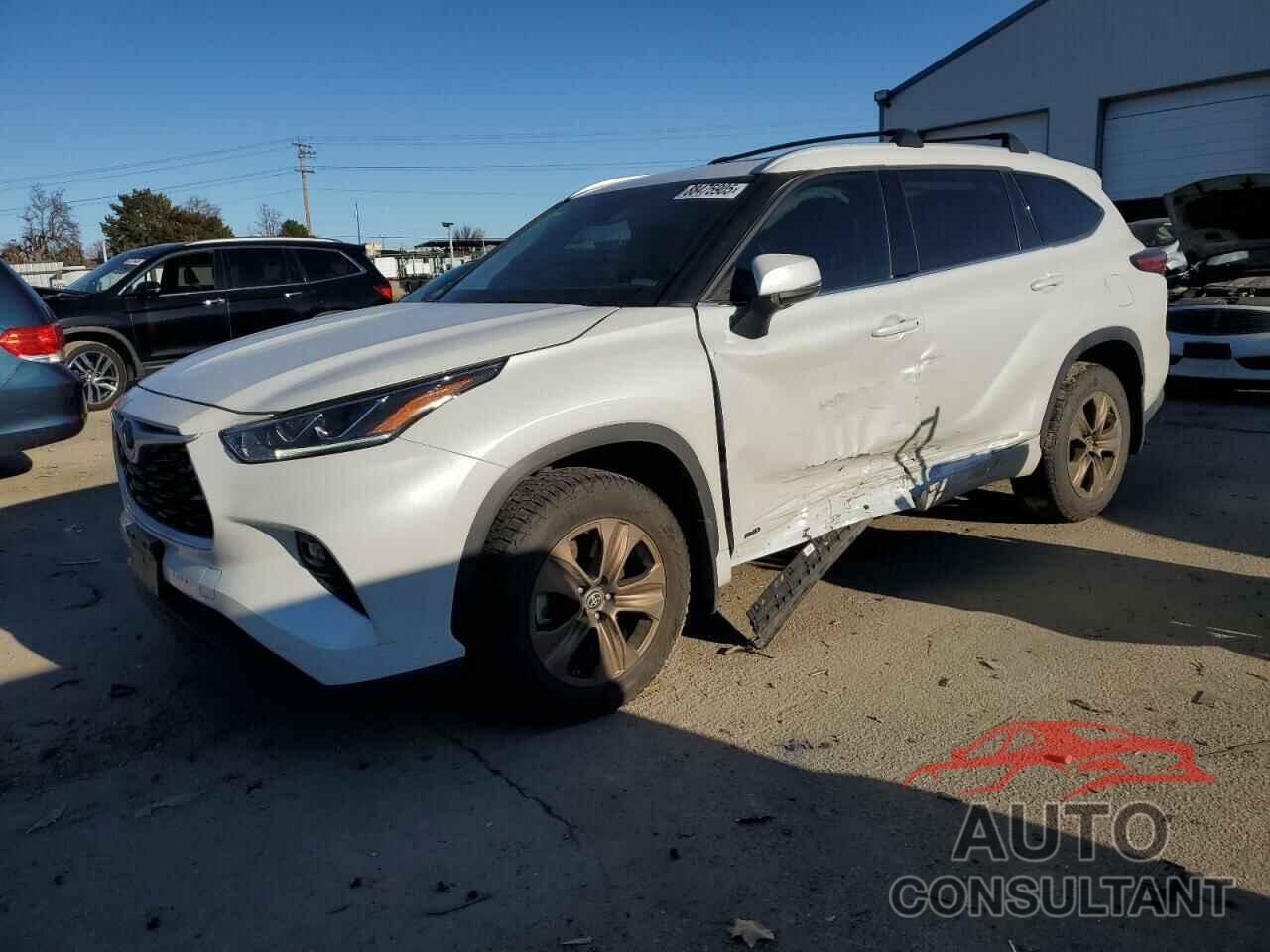 TOYOTA HIGHLANDER 2022 - 5TDABRCH8NS543430