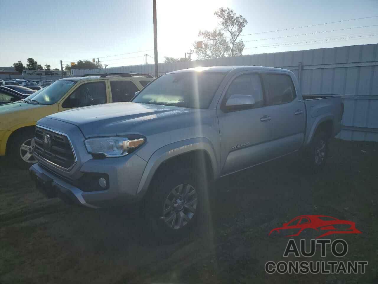 TOYOTA TACOMA 2019 - 3TMCZ5AN6KM221502