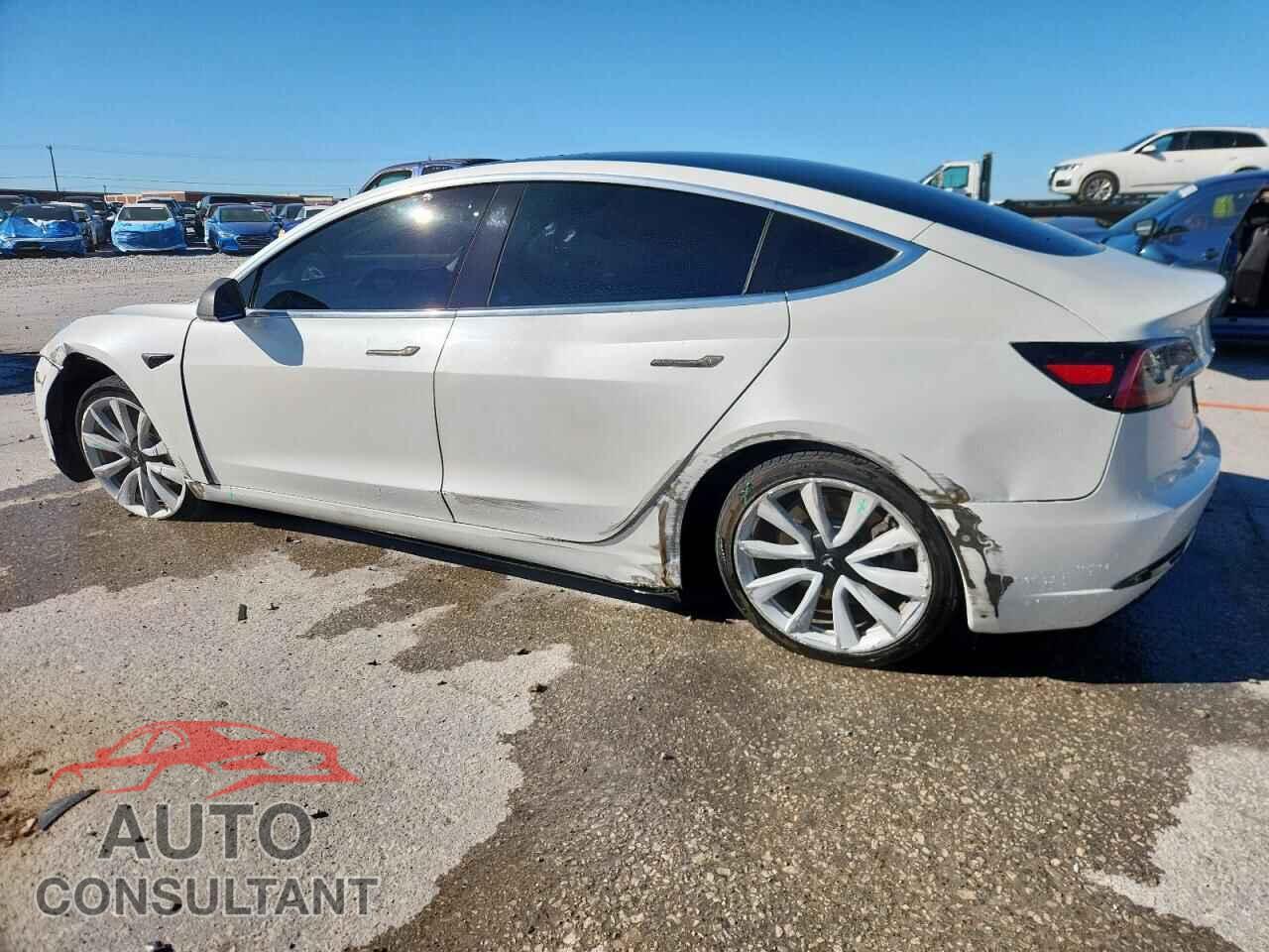 TESLA MODEL 3 2020 - 5YJ3E1EA5LF743846