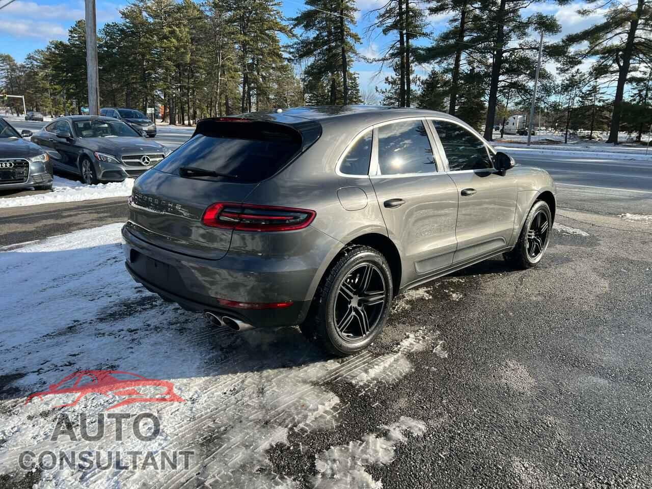 PORSCHE MACAN 2015 - WP1AB2A59FLB50280