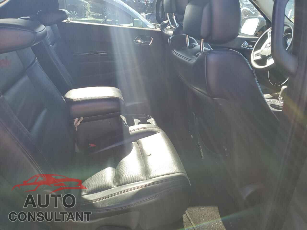 DODGE DURANGO 2013 - 1C4SDJCT3DC668243