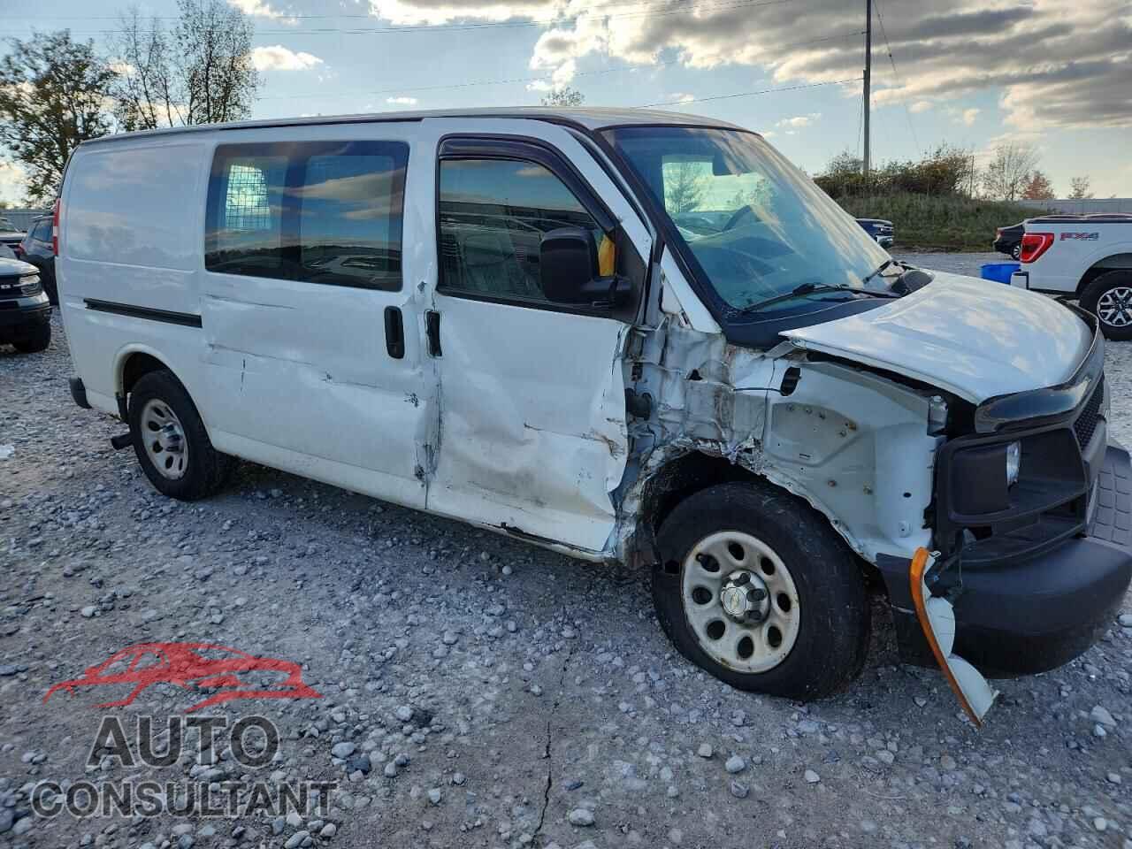 CHEVROLET EXPRESS 2013 - 1GCSGAFX4D1170196