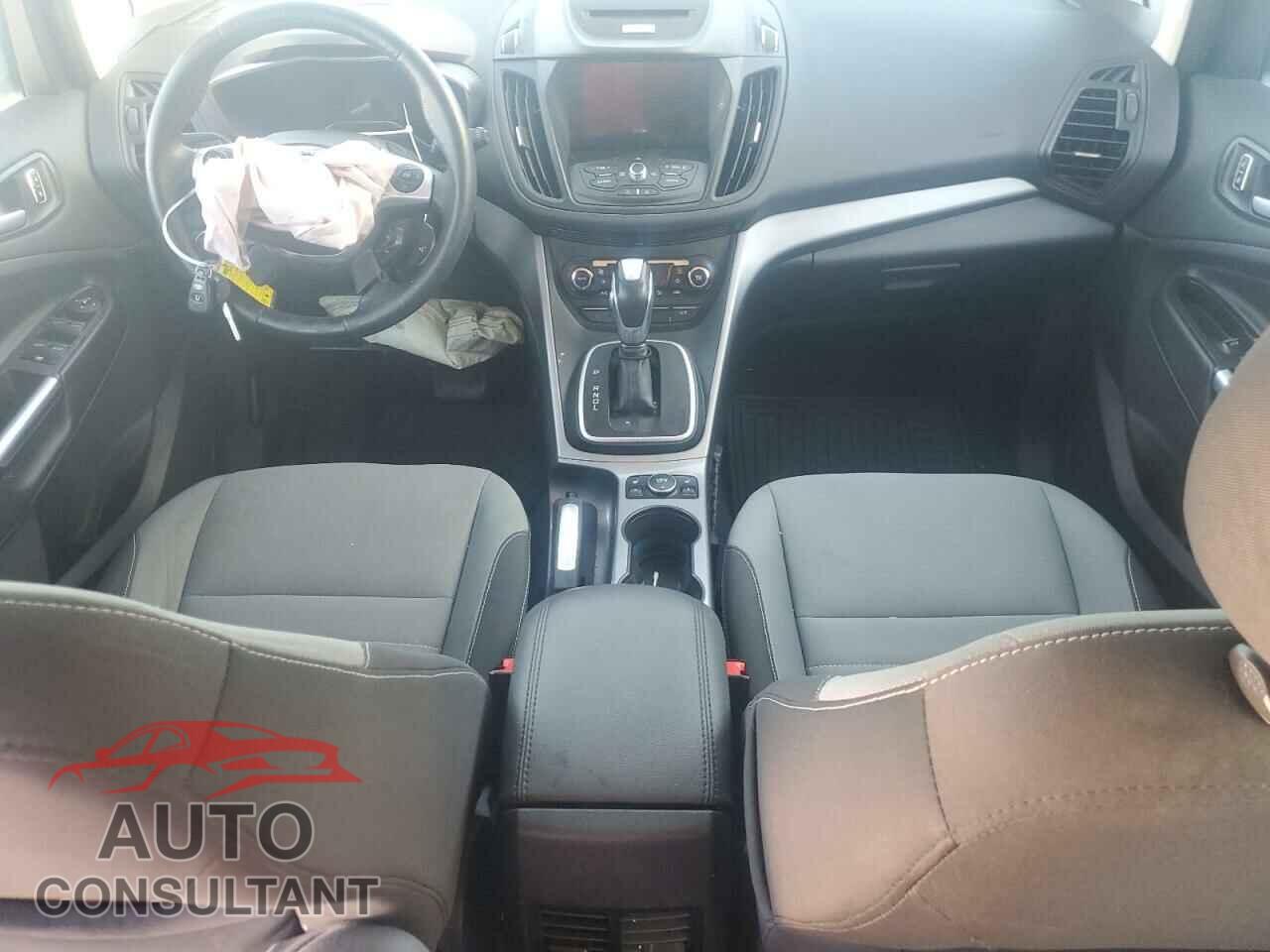 FORD CMAX 2016 - 1FADP5AU6GL100811