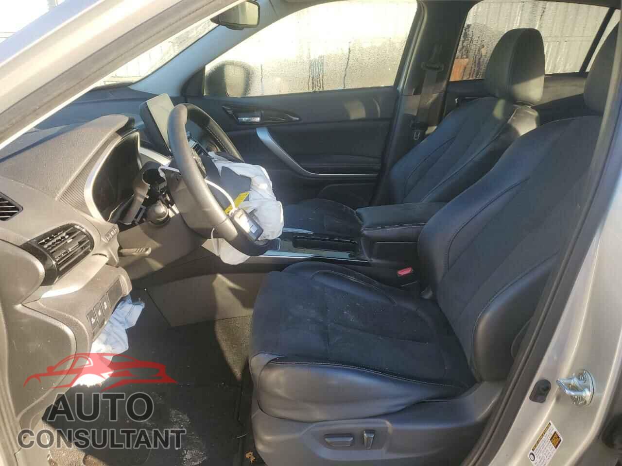 MITSUBISHI ECLIPSE 2024 - JA4ATWAA6RZ010945