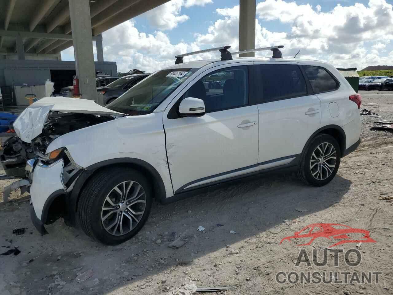 MITSUBISHI OUTLANDER 2016 - JA4AZ3A30GZ019815
