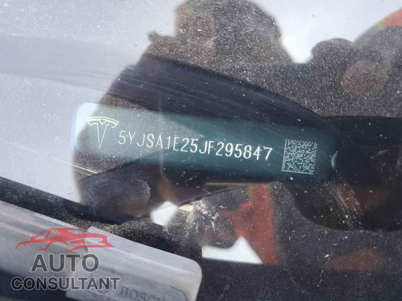 TESLA MODEL S 2018 - 5YJSA1E25JF295847