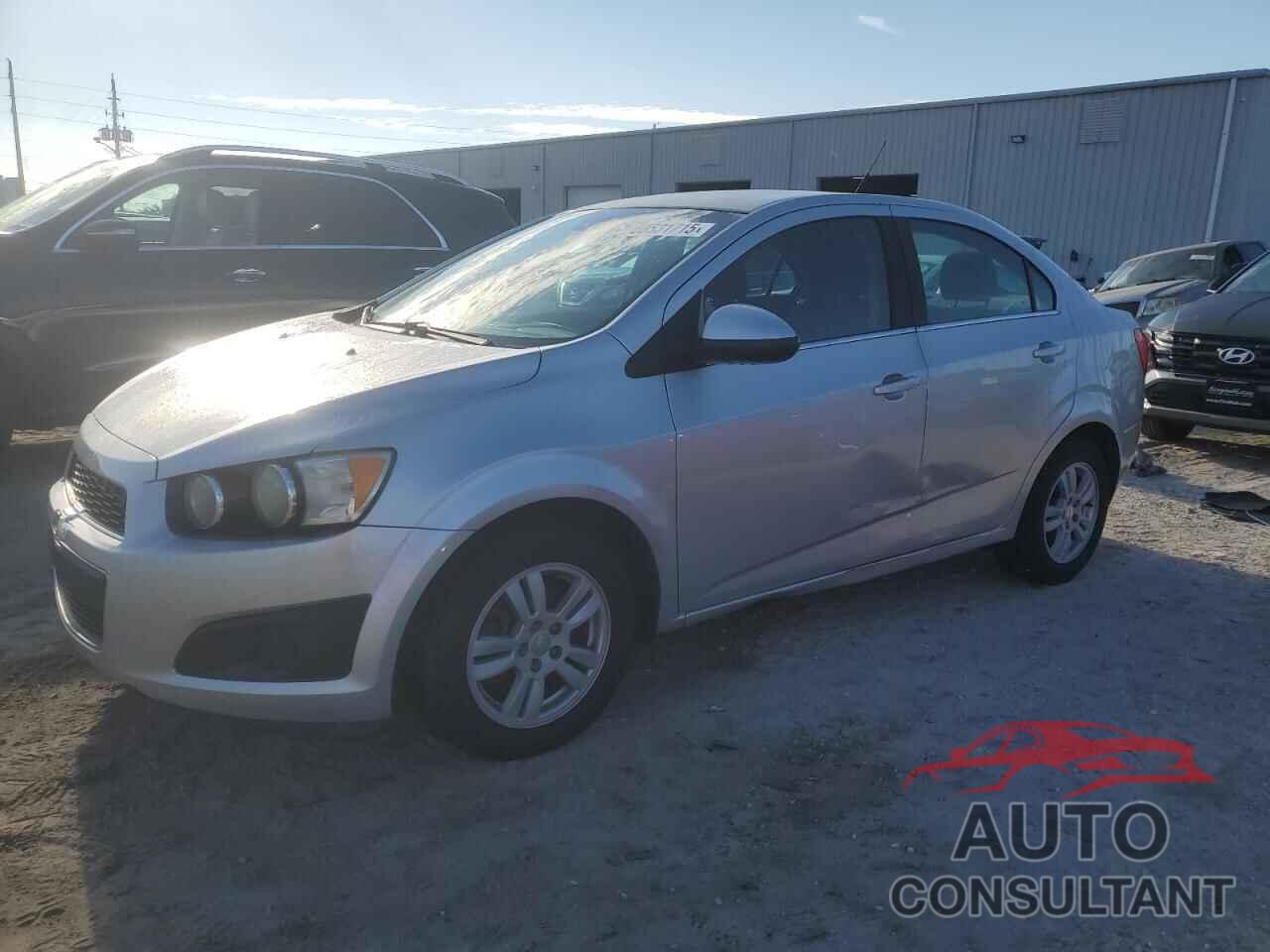 CHEVROLET SONIC 2014 - 1G1JC5SH0E4163591