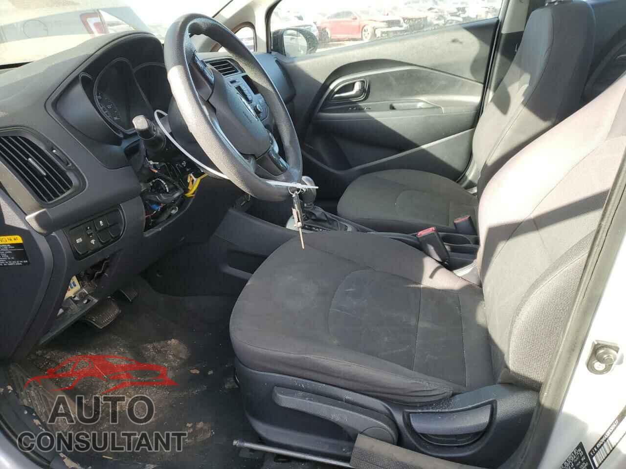 KIA RIO 2014 - KNADM4A32E6361477