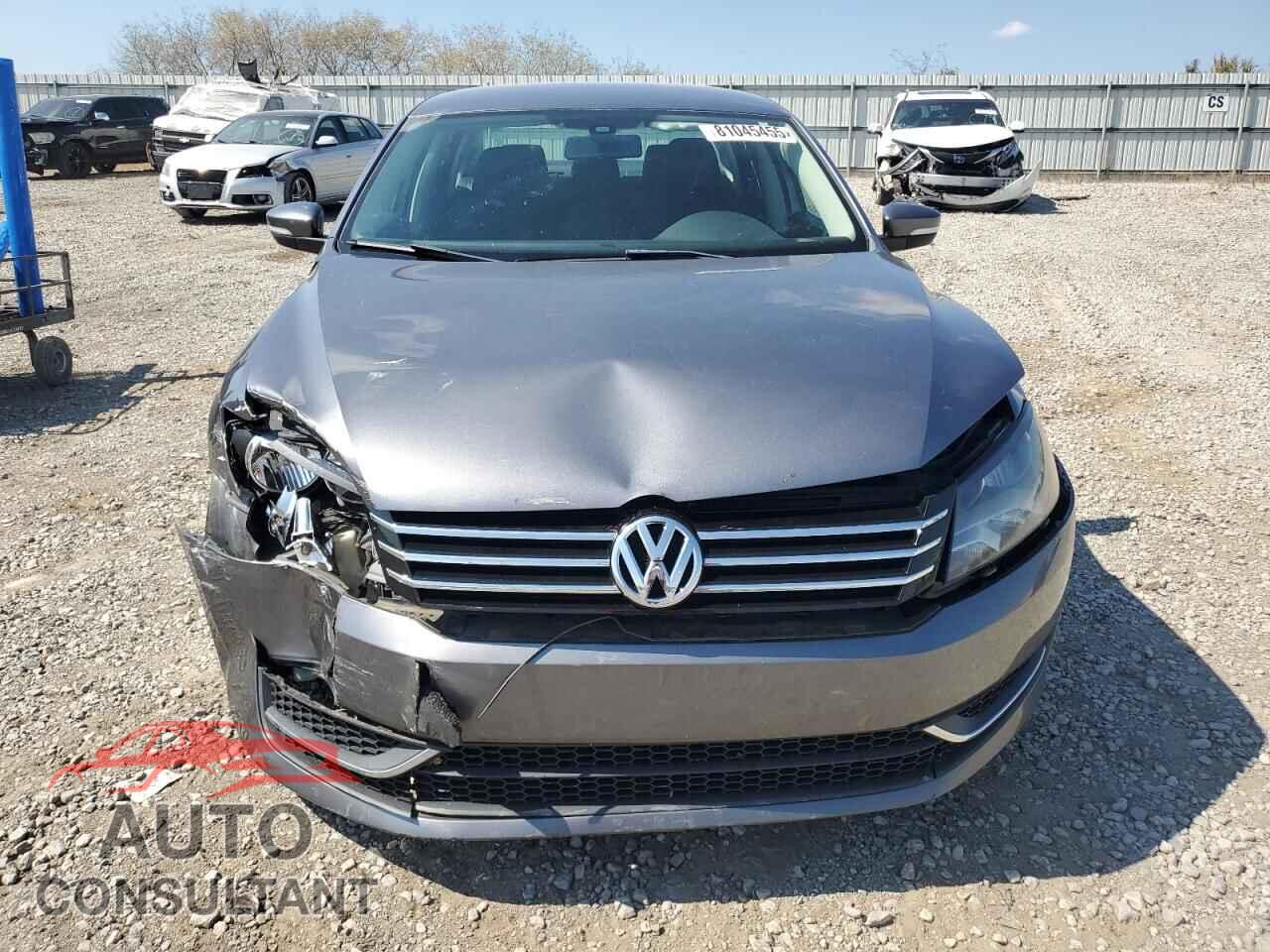 VOLKSWAGEN PASSAT 2012 - 1VWAP7A35CC077092
