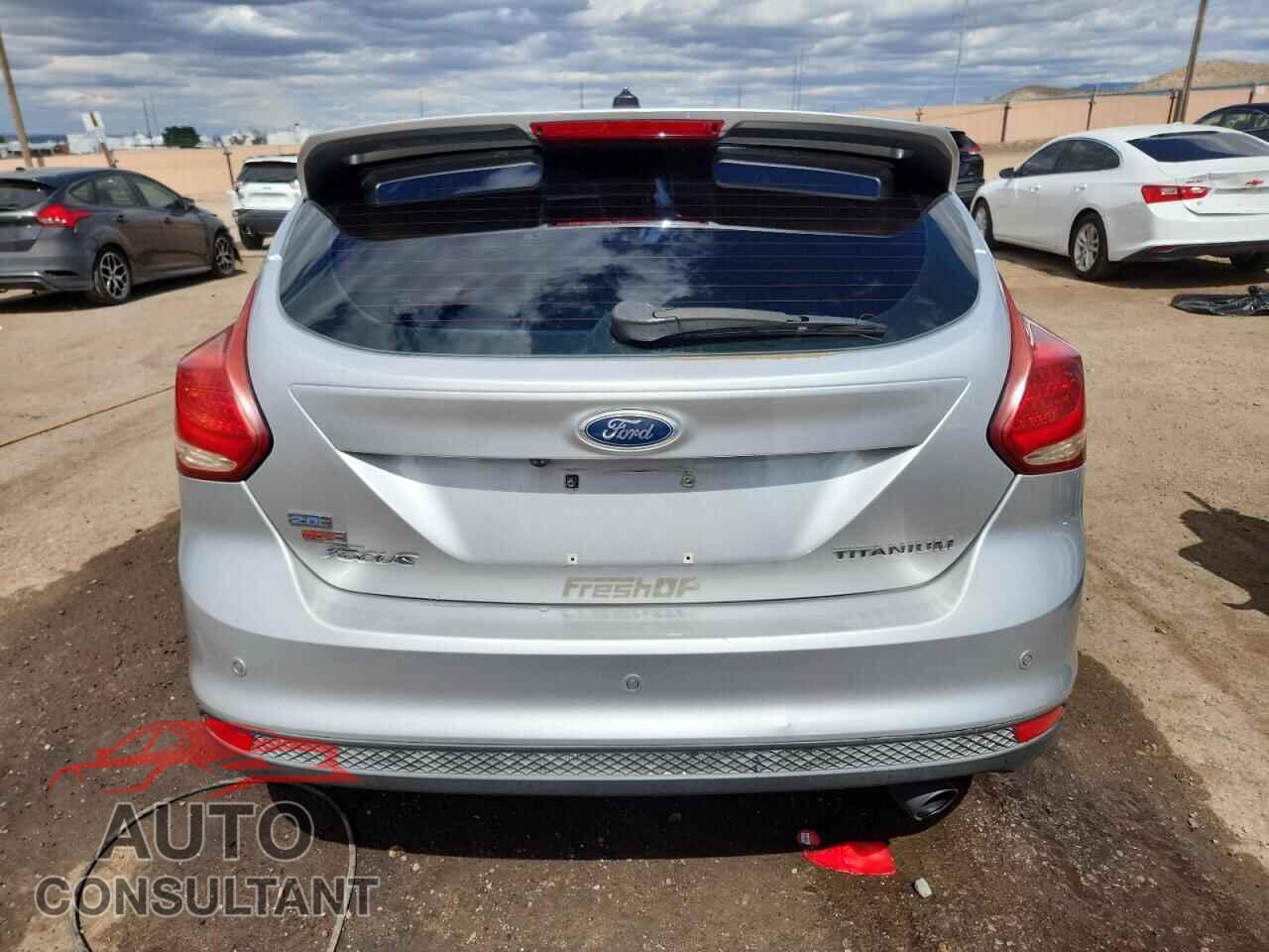 FORD FOCUS 2012 - 1FAHP3N29CL215847