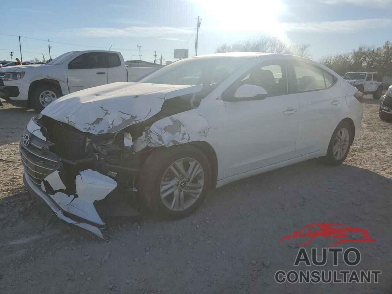 HYUNDAI ELANTRA 2020 - 5NPD84LF3LH538085