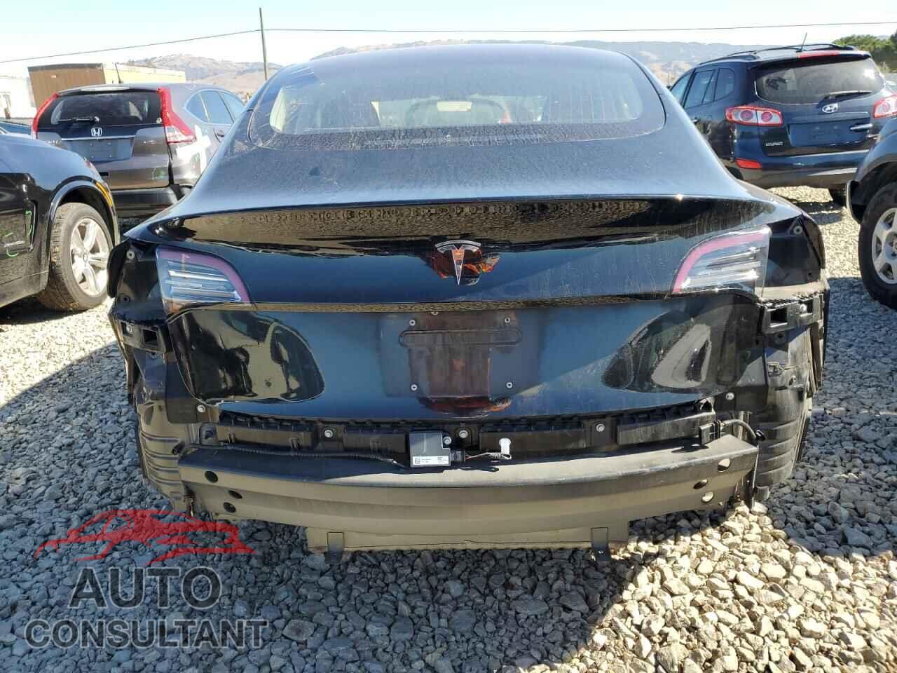 TESLA MODEL 3 2018 - 5YJ3E1EA4JF038050