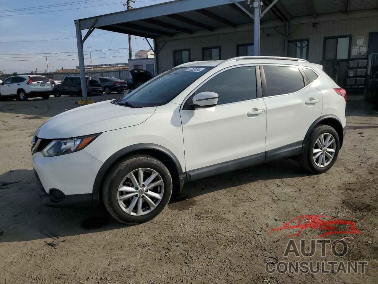 NISSAN ROGUE 2017 - JN1BJ1CP8HW010520