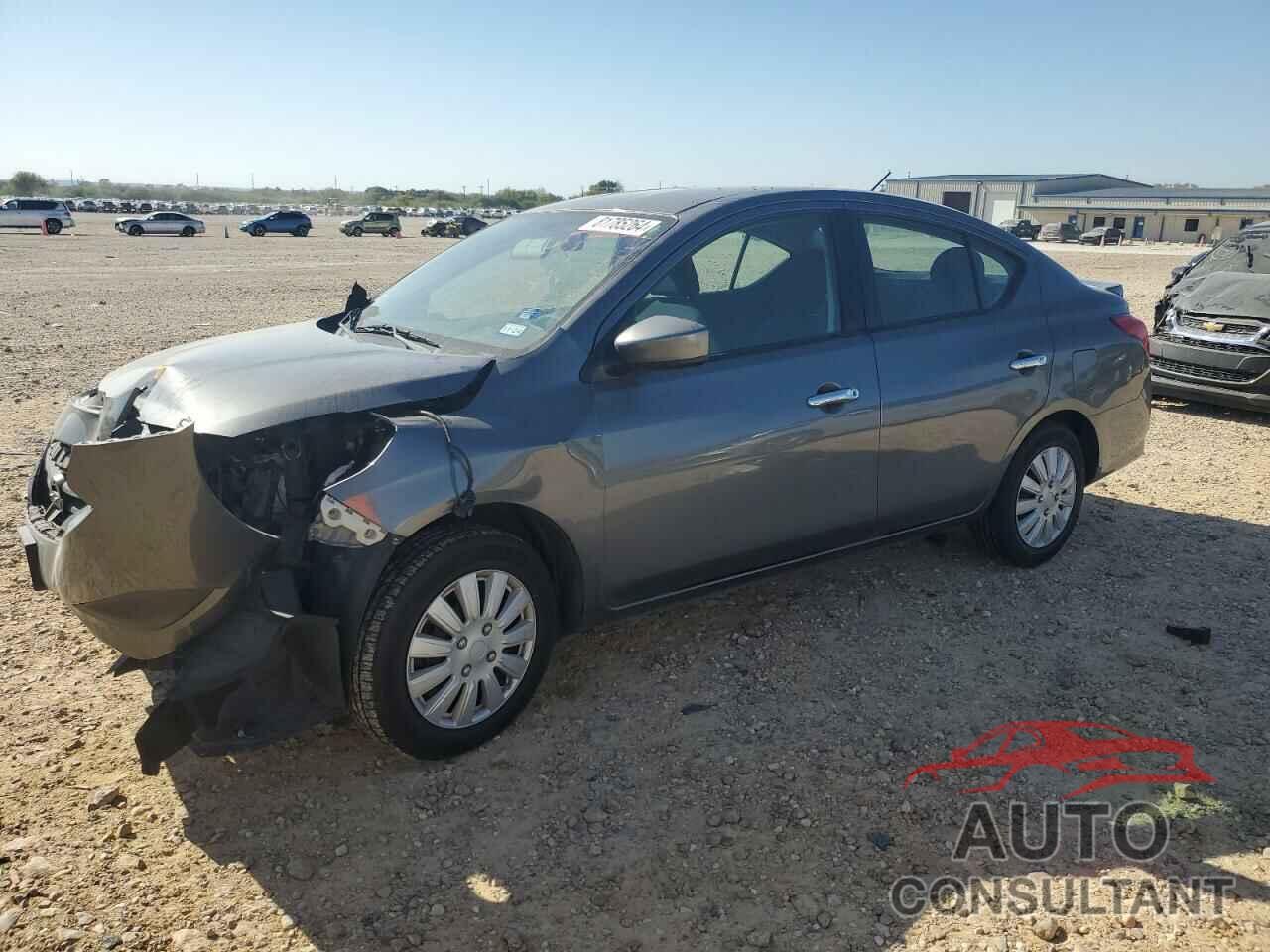 NISSAN VERSA 2017 - 3N1CN7AP3HL816995