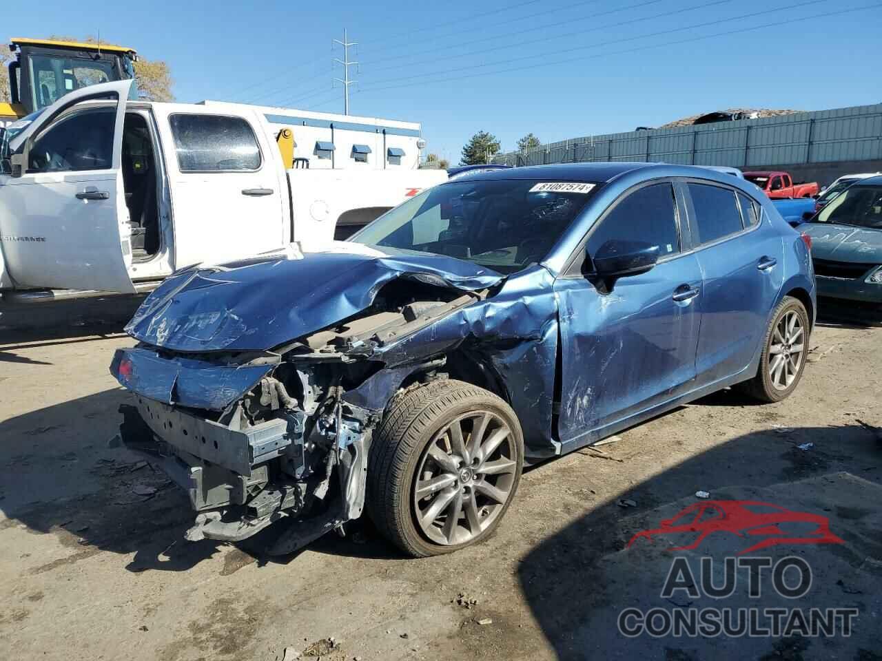 MAZDA 3 2018 - 3MZBN1M35JM246865