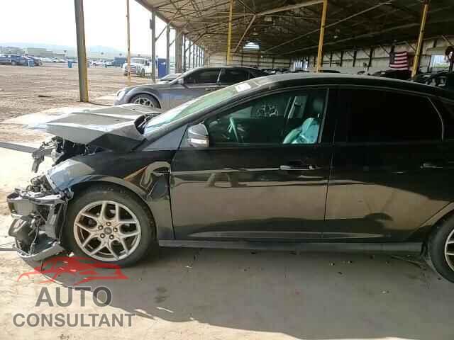 FORD FOCUS 2015 - 1FADP3F22FL324040