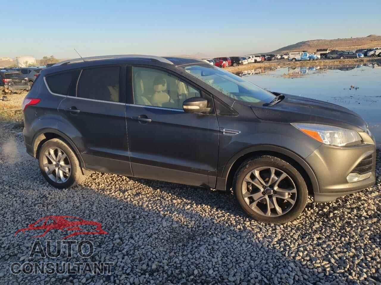 FORD ESCAPE 2015 - 1FMCU9J91FUC80737