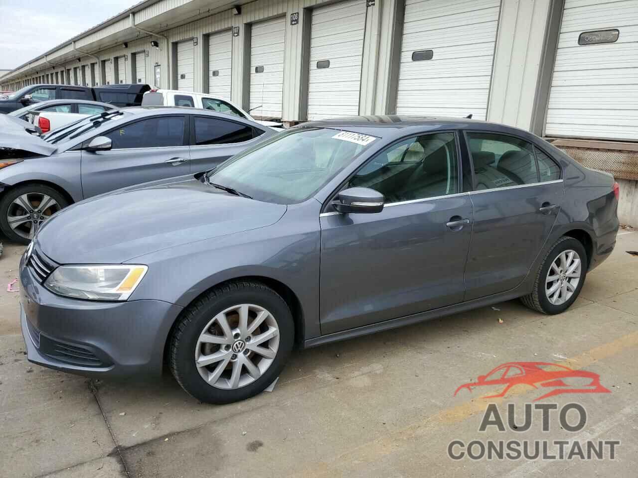 VOLKSWAGEN JETTA 2013 - 3VWDX7AJ2DM357855