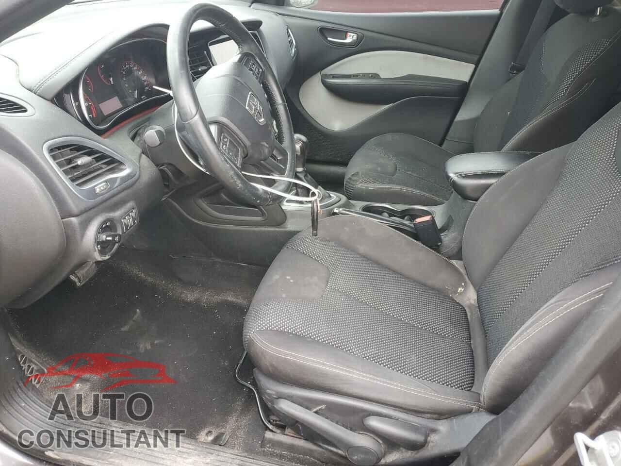 DODGE DART 2015 - 1C3CDFBB5FD267109