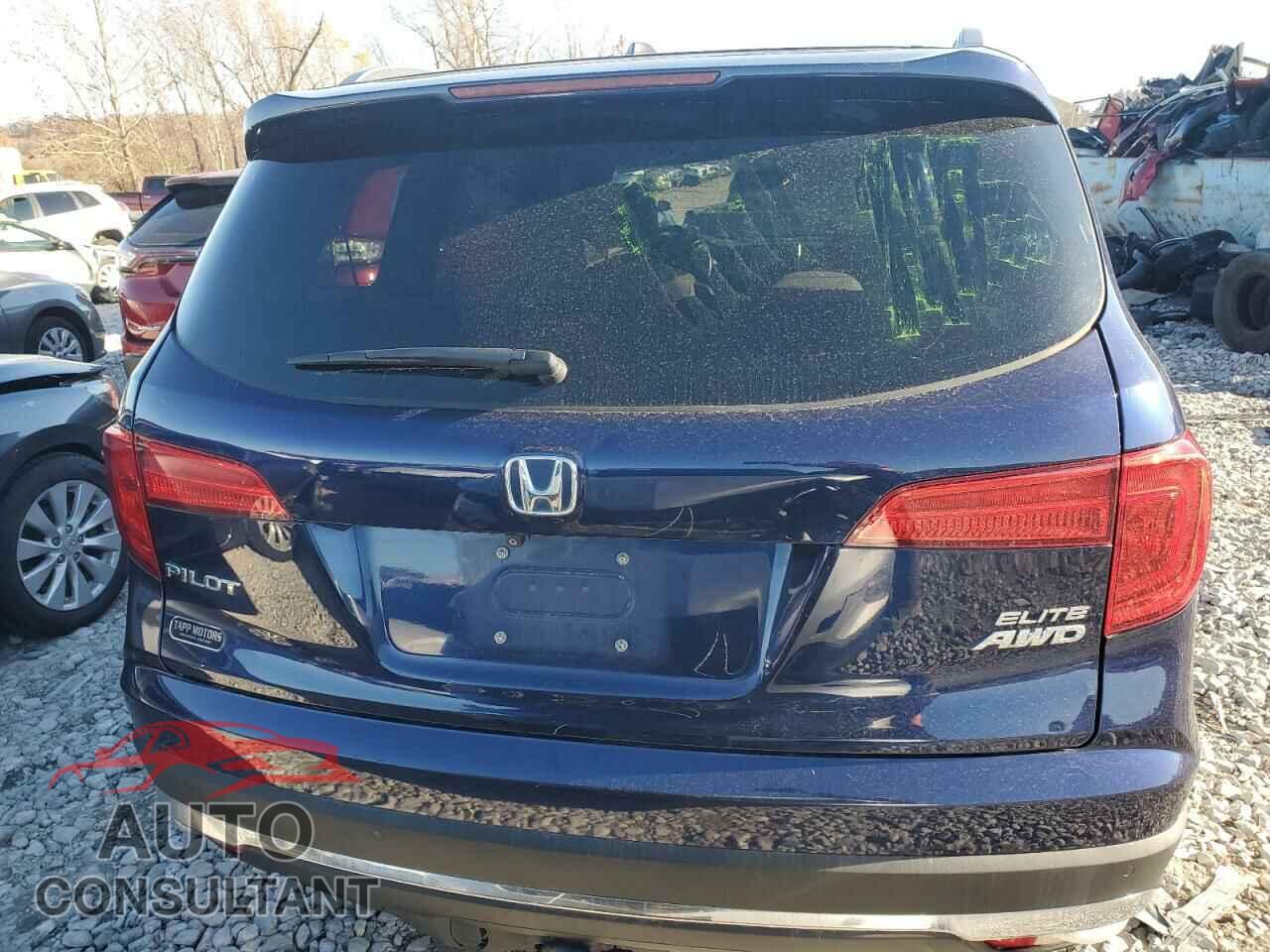 HONDA PILOT 2017 - 5FNYF6H07HB056068