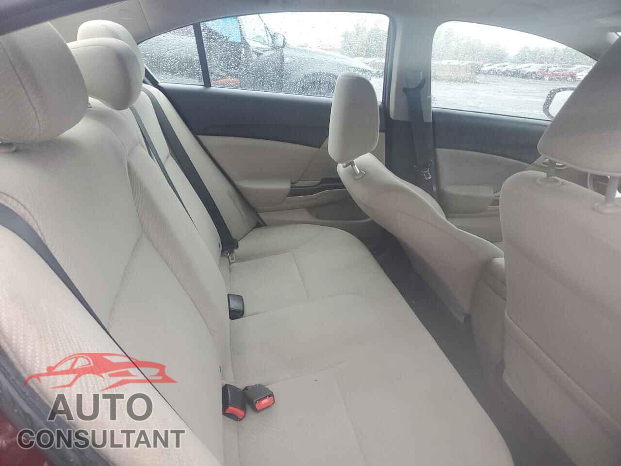 HONDA CIVIC 2013 - 2HGFB2F55DH538277