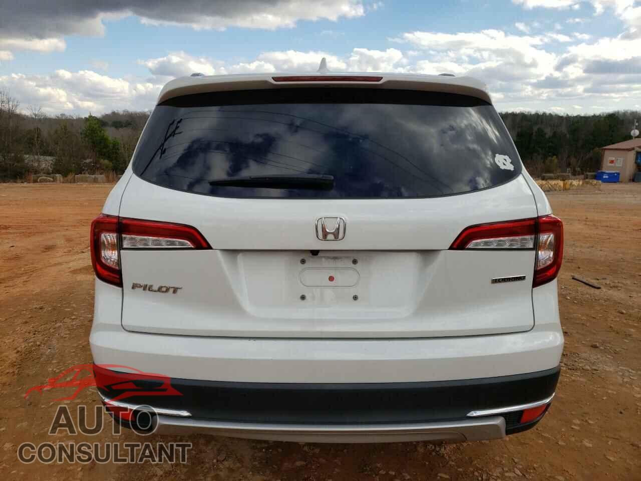 HONDA PILOT 2021 - 5FNYF5H69MB031679