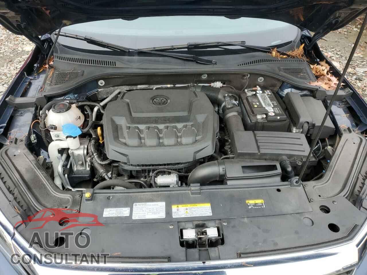 VOLKSWAGEN PASSAT 2021 - 1VWSA7A30MC015073