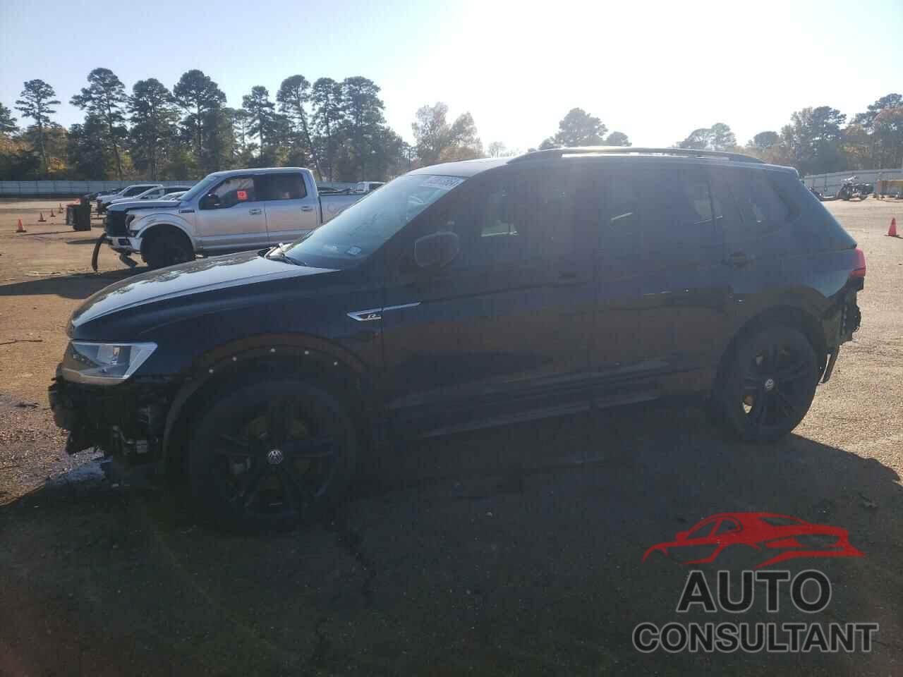 VOLKSWAGEN TIGUAN 2019 - 3VV3B7AX7KM121556