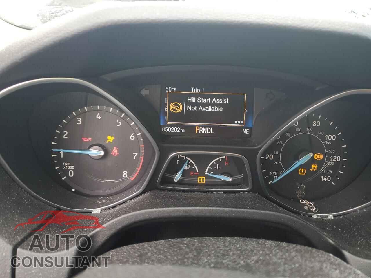FORD FOCUS 2016 - 1FADP3F22GL365964