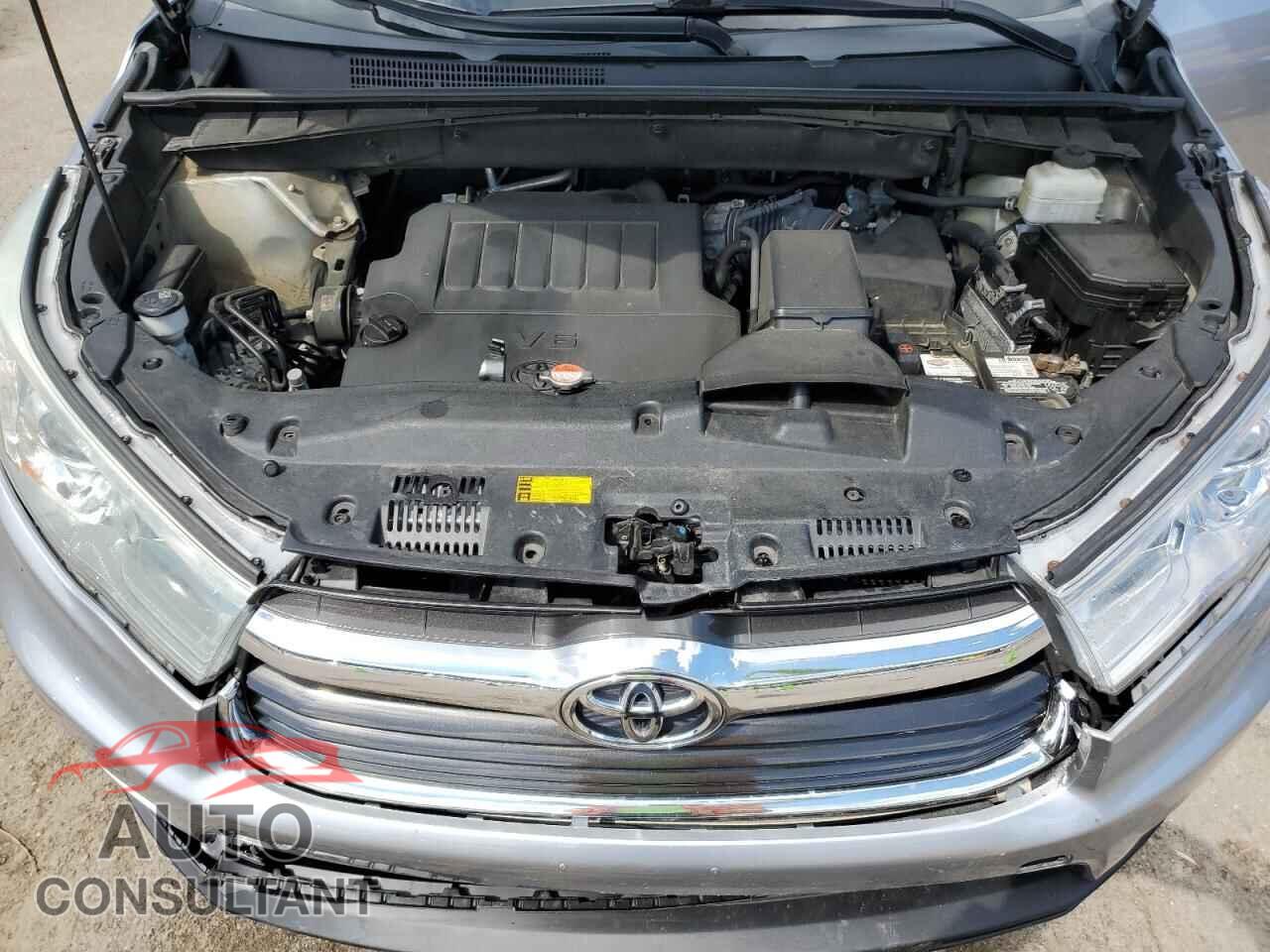TOYOTA HIGHLANDER 2016 - 5TDBKRFH8GS356028