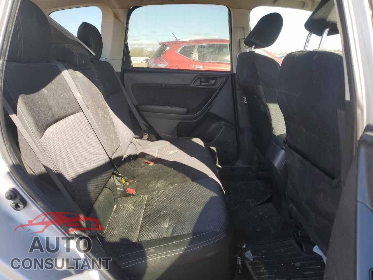 SUBARU FORESTER 2017 - JF2SJAEC1HH545802