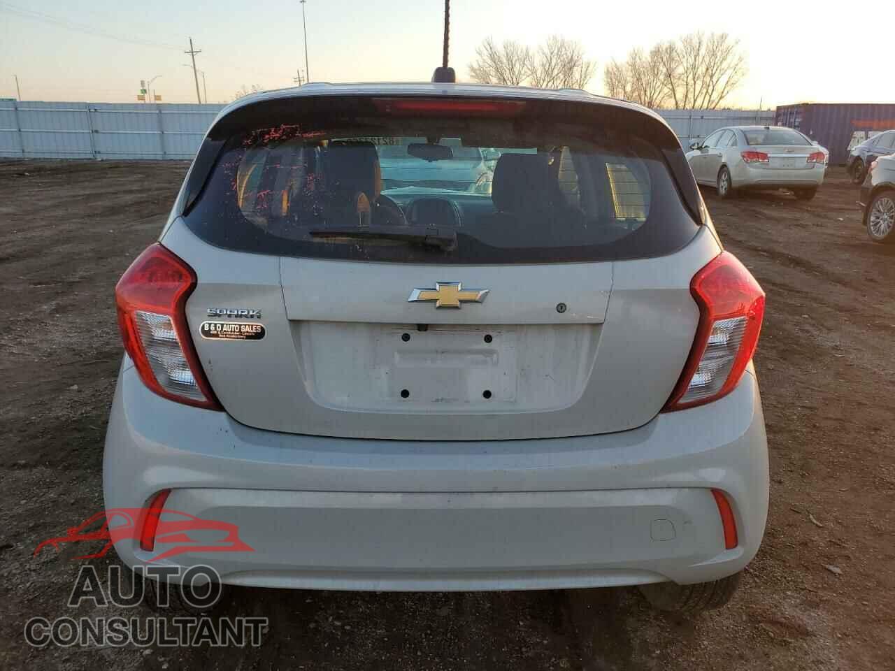 CHEVROLET SPARK 2017 - KL8CB6SA5HC752845