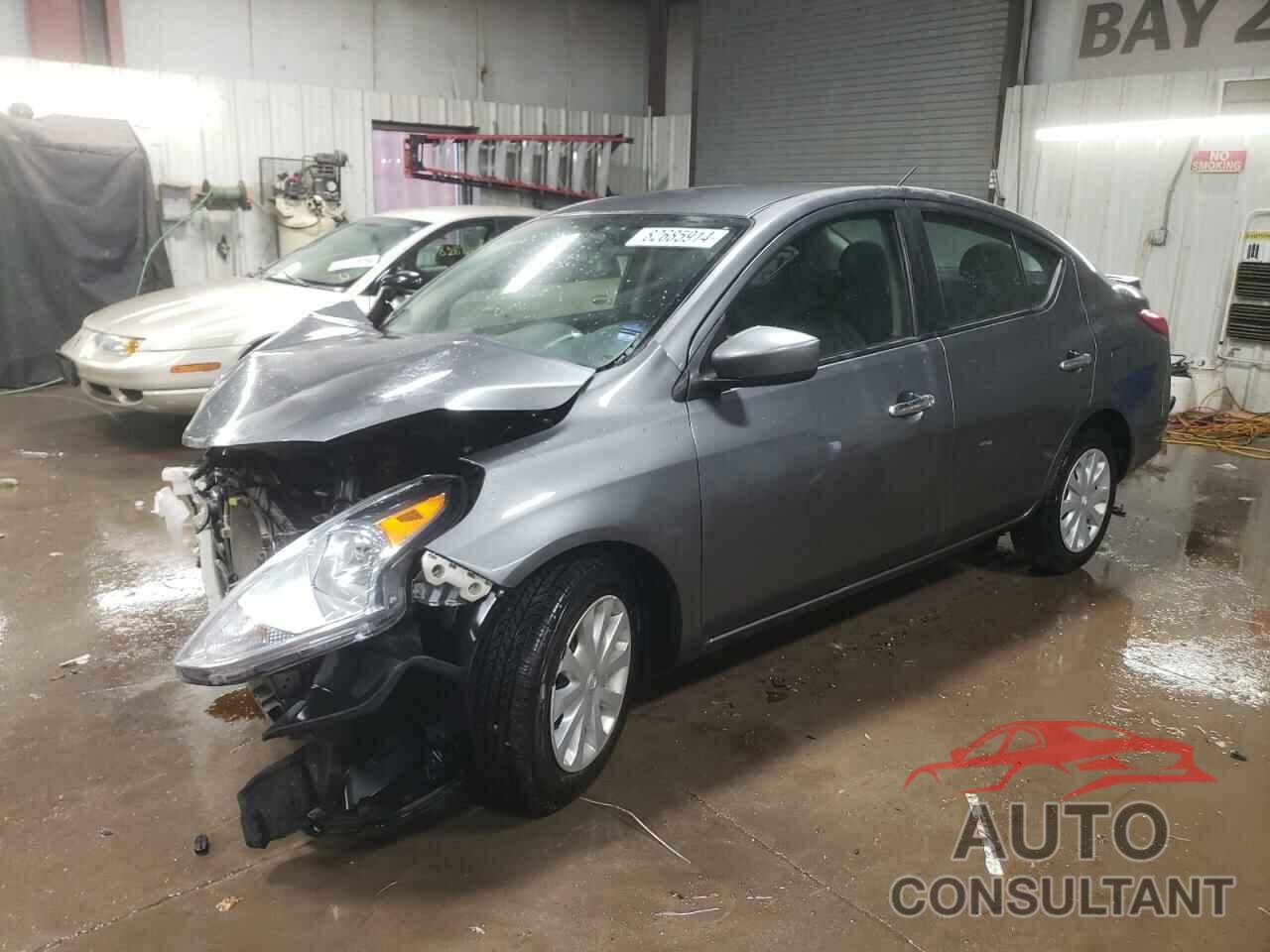 NISSAN VERSA 2018 - 3N1CN7AP1JL812207