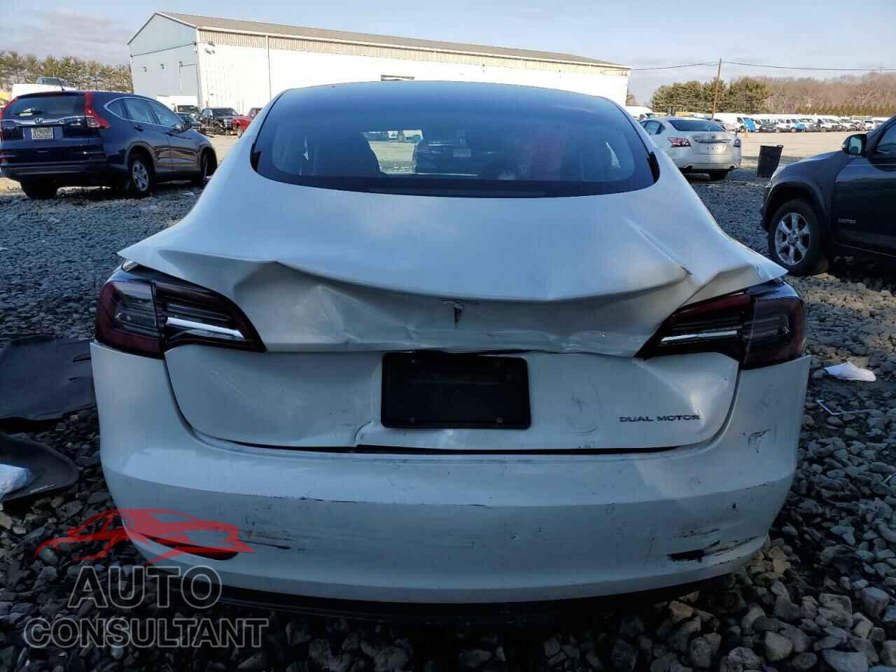 TESLA MODEL 3 2021 - 5YJ3E1EB6MF855467