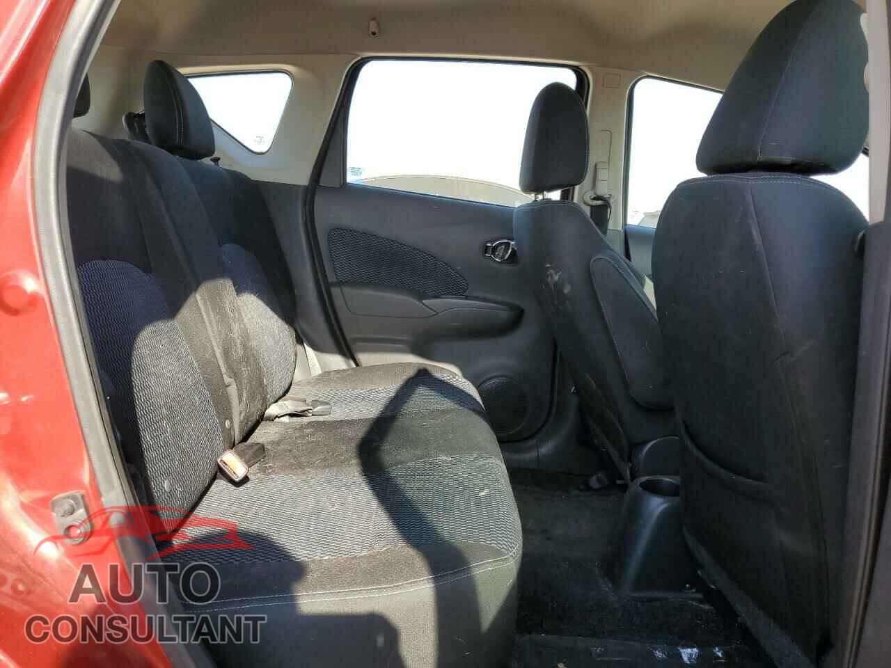 NISSAN VERSA 2017 - 3N1CE2CP3HL363705