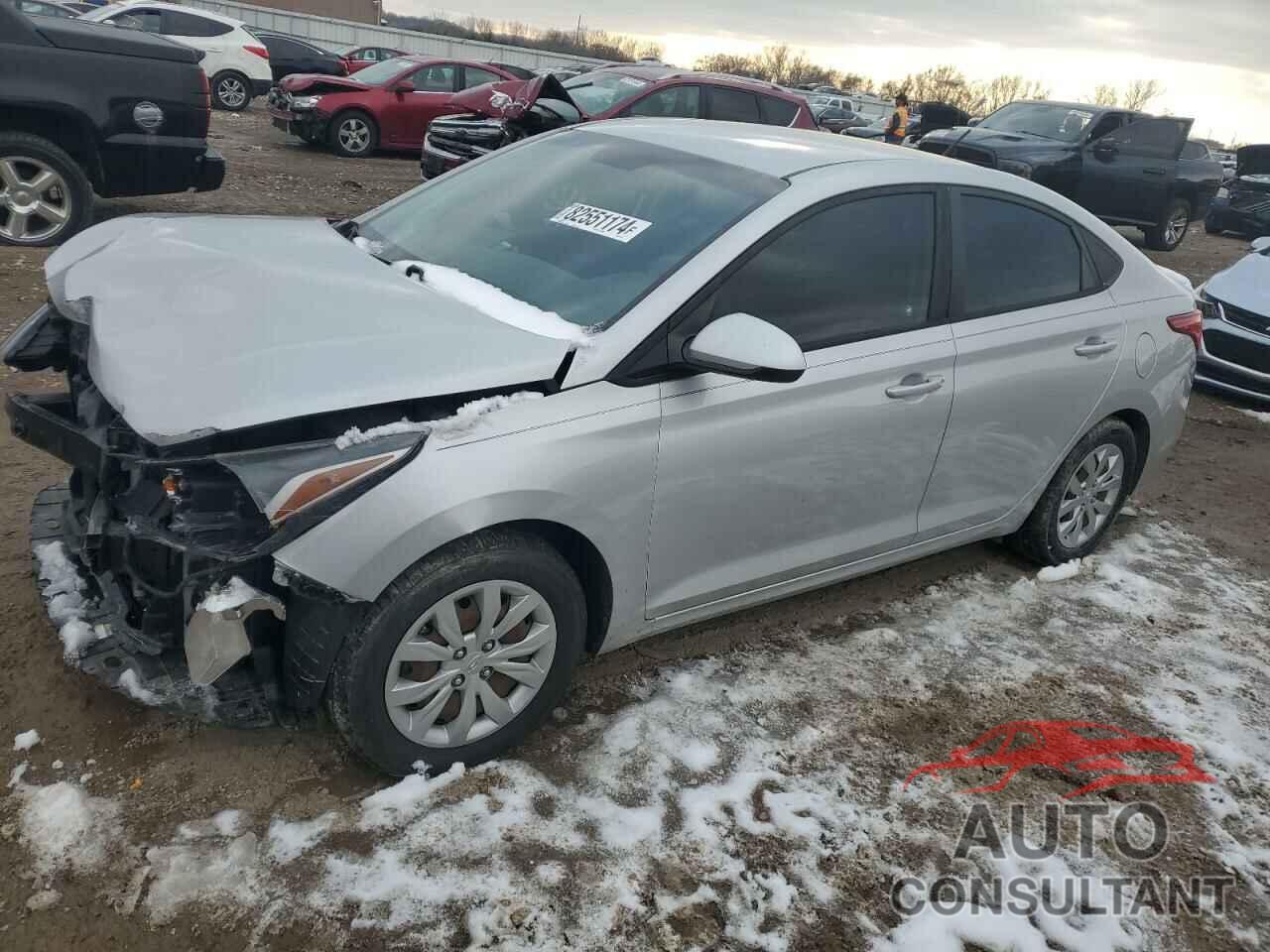 HYUNDAI ACCENT 2018 - 3KPC24A3XJE017078