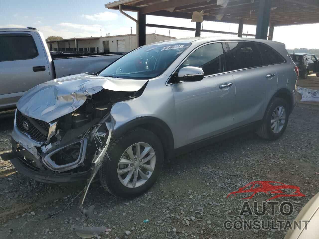 KIA SORENTO 2017 - 5XYPG4A33HG277581
