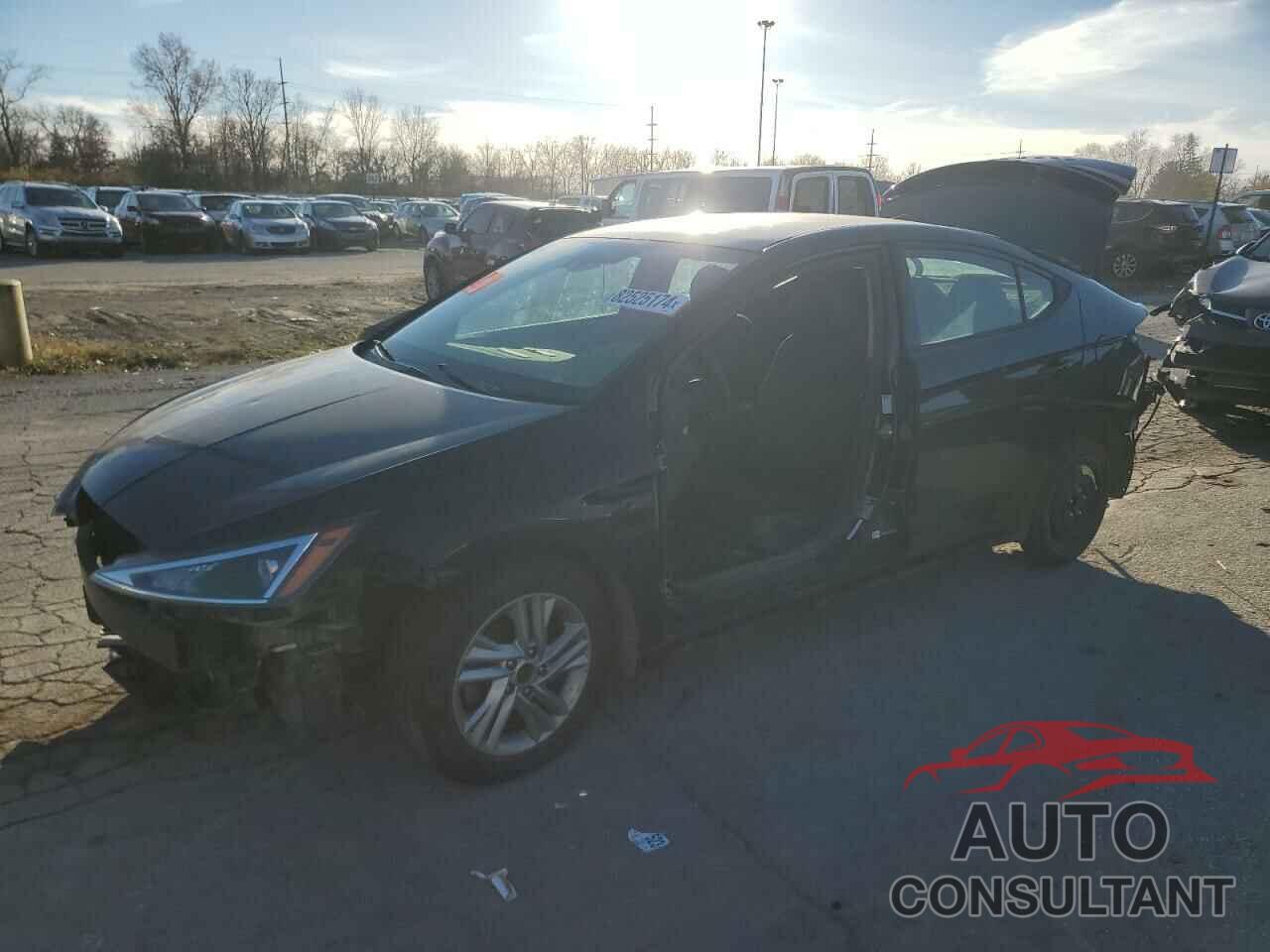 HYUNDAI ELANTRA 2020 - 5NPD84LF0LH568922
