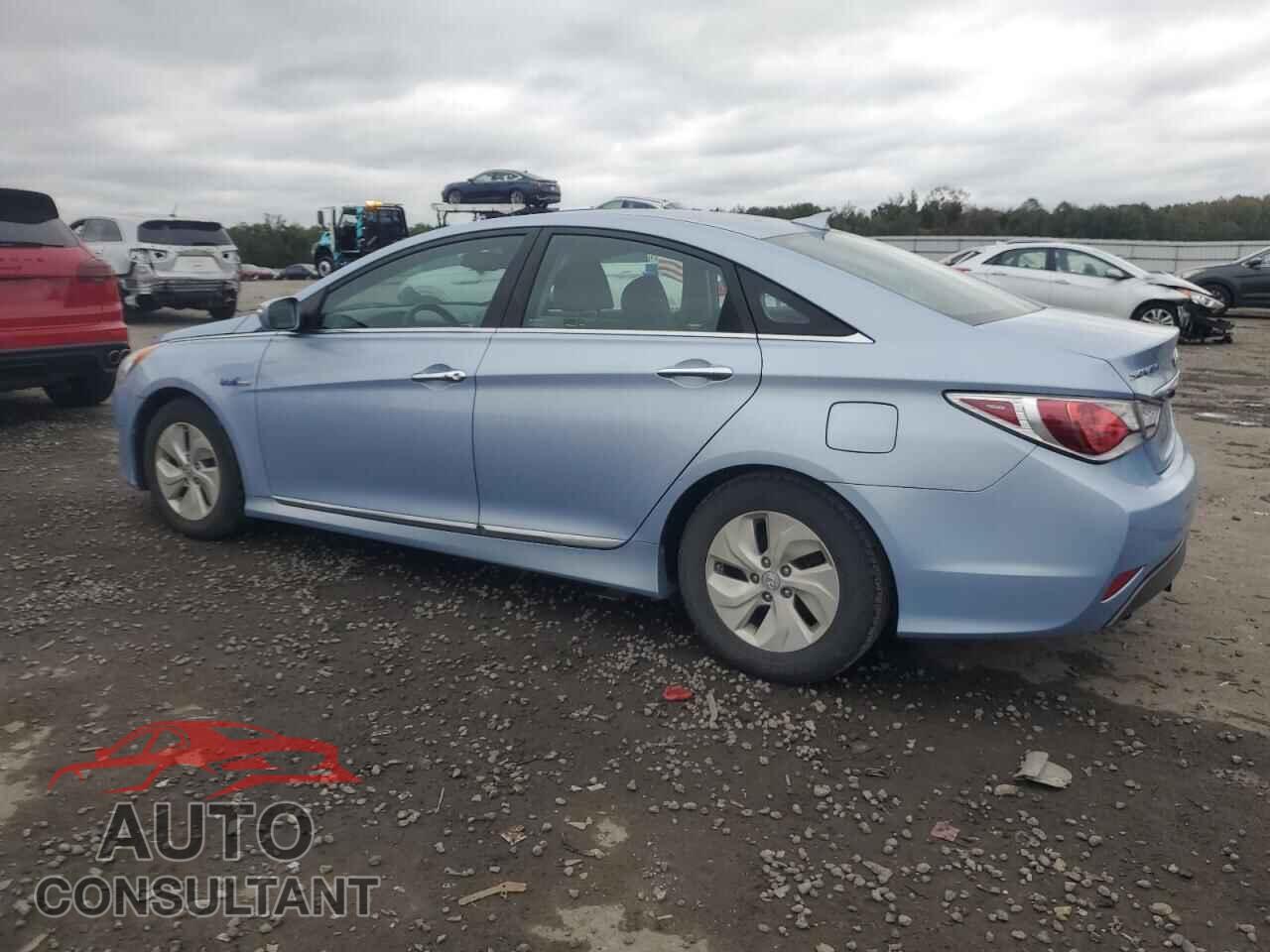 HYUNDAI SONATA 2015 - KMHEC4A48FA130645