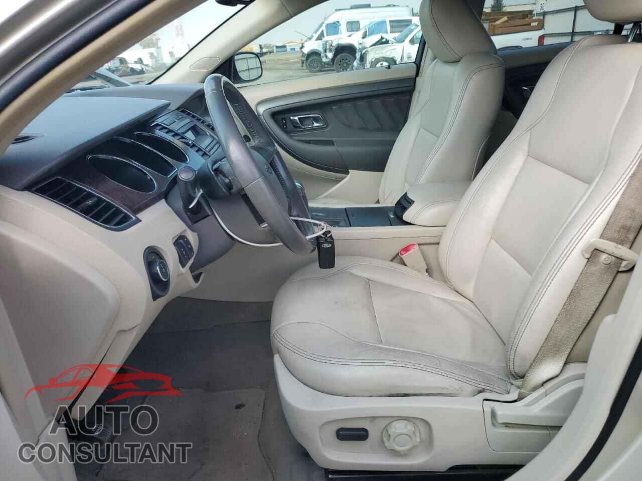 FORD TAURUS 2010 - 1FAHP2EW0AG123674