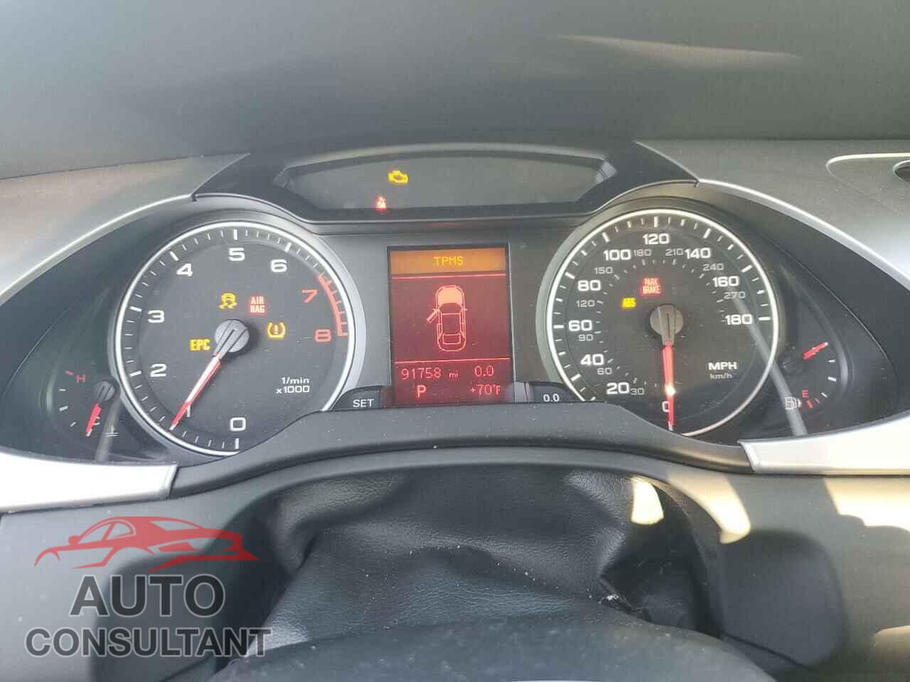 AUDI A4 2011 - WAUEFAFL7BN057035