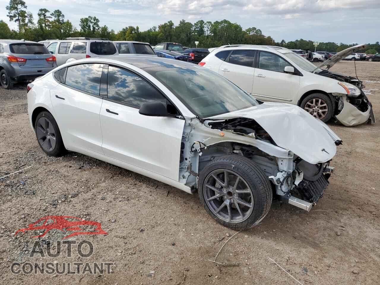 TESLA MODEL 3 2022 - 5YJ3E1EA2NF157754