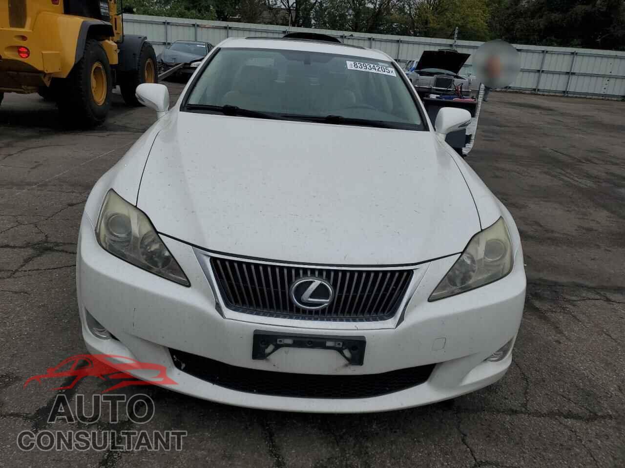 LEXUS IS 2010 - JTHCF5C22A2033284